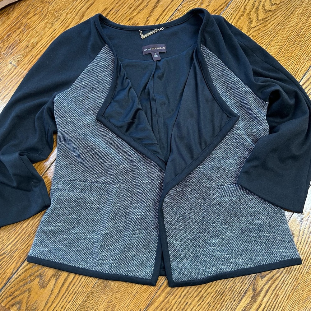 Dana Buchman black tweed Moto style jacket.  Size 8.  Good condition.